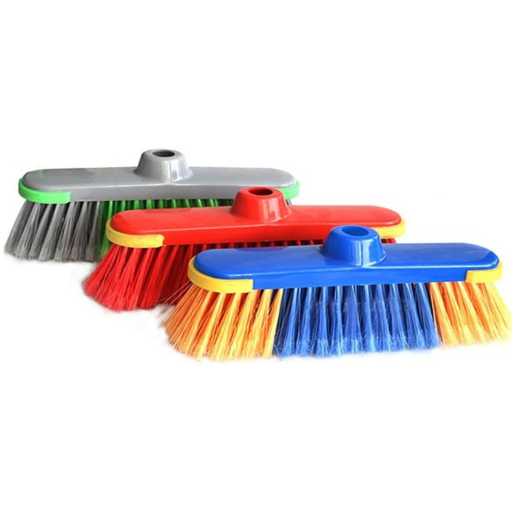 مكنسة بلاستيك تقيل ملون